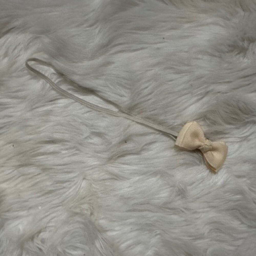 Ivory 2" Mini Bow on Skinny FOE elastic headband  7514  Handmade Boutique